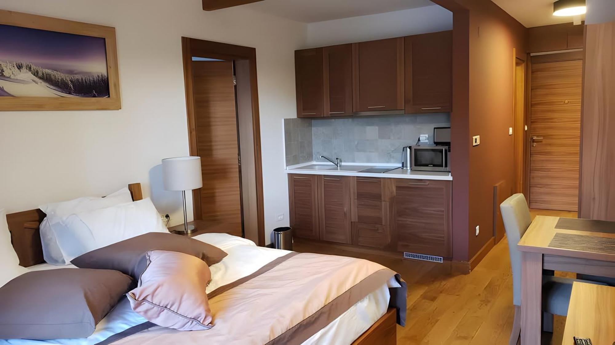 Apartments B229 & B230 In Aparthotel Vucko, Jahorina -Private Host Kültér fotó