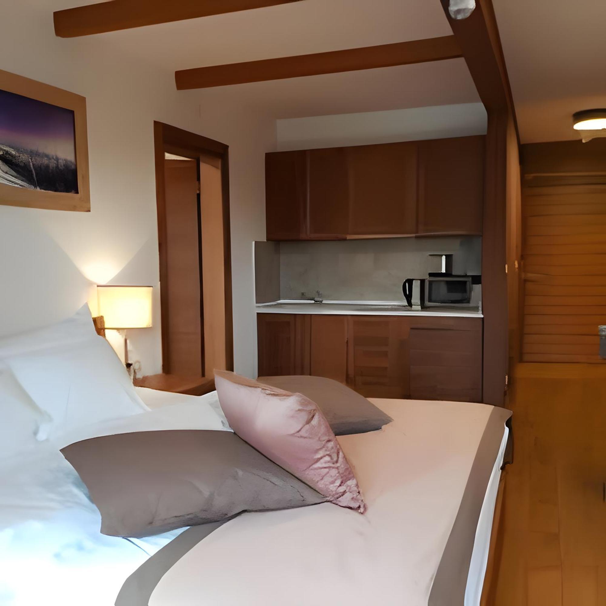 Apartments B229 & B230 In Aparthotel Vucko, Jahorina -Private Host Kültér fotó